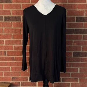 J. Jill Black Long Sleeve V-Neck Tunic Top